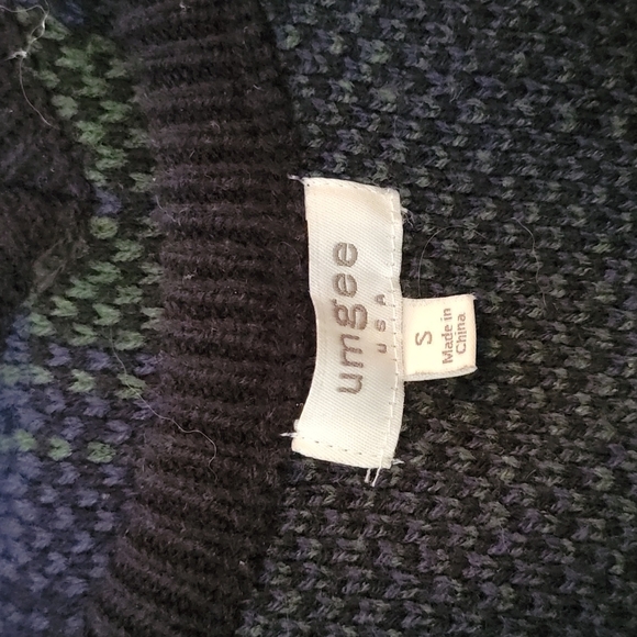 Umgee Plaid V Neck Sweater Size Small Green Blue - Picture 2 of 6